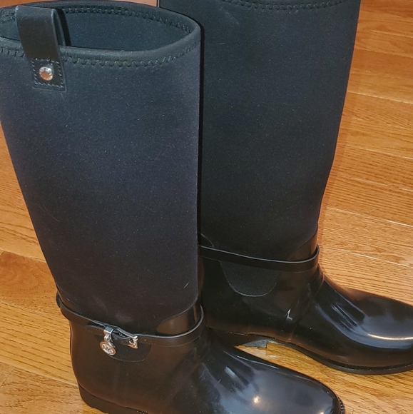 Michael Kors rain boots - Picture 2 of 6